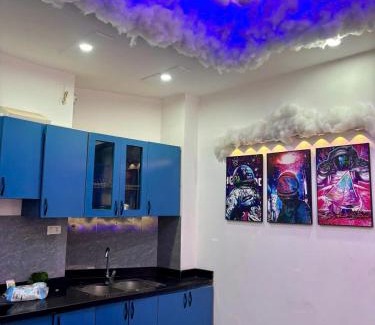 Dich Vong Apartamento | Cloudy Room - Amoureux Homestay