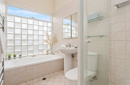 Clovelly Casa | Clovelly Beach House – Sea, Sand and Exclusivity