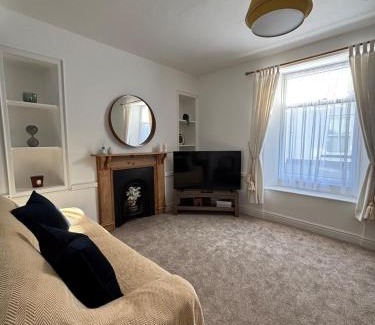 Tenby Casa | Clover Cottage, Tenby