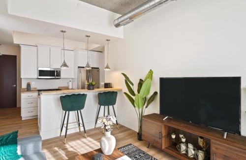 Northeast South Bend Apartamento | Clover Luxury High-Rise DownTown South Bend