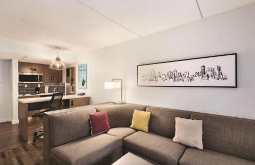 Charlotte Hotel | CLT Sky Suites