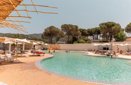 Baja Sardinia Hotel | Club Esse Cala Bitta