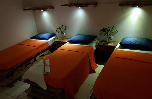 Florianopolis Casa | Club Mediterráneo Casa para 10 pessoas no Ribeirão da Ilha Pé na areia com rampa para lancha