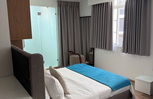 Hulhule Hotel | Club Three Executive Suite near Beach