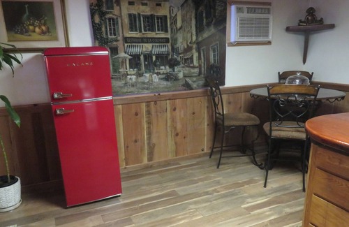 Tulare Casa | Club Tulare ~ TLC Cottage