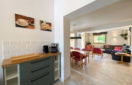 Mont Barbat Villa | Club Villamar - Bonita villa con piscina privada y barbacoa ideal para relajarse y disfrutar de l...