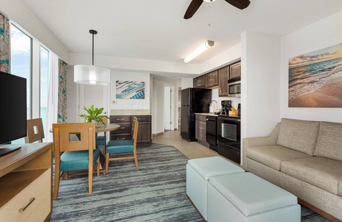 Cherry Grove Beach Hotel | Club Wyndham Towers on the Grove