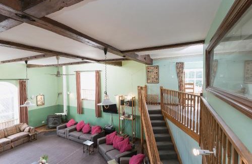 Belper Casa | Clusters Chapel
