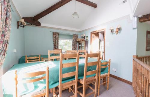 Belper Casa | Clusters Chapel