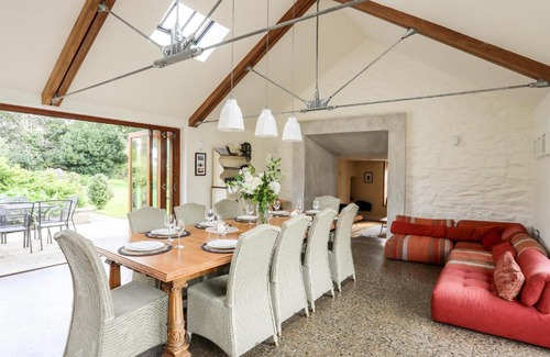 Newborough Casa | Clynnog House