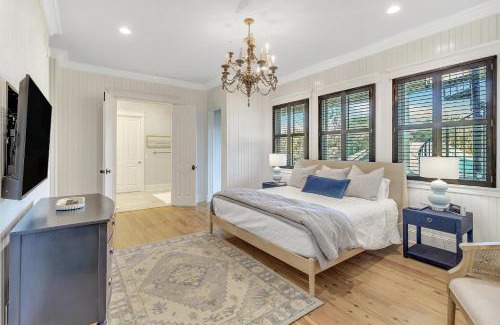 Isle of Palms Casa | CM3008: 3008 Cameron Blvd.
