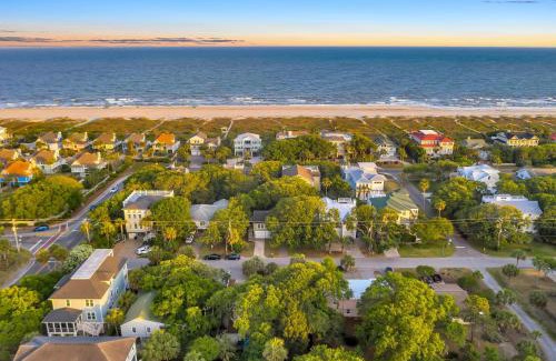 Isle of Palms Casa | CM4005: 4005 Cameron Blvd.