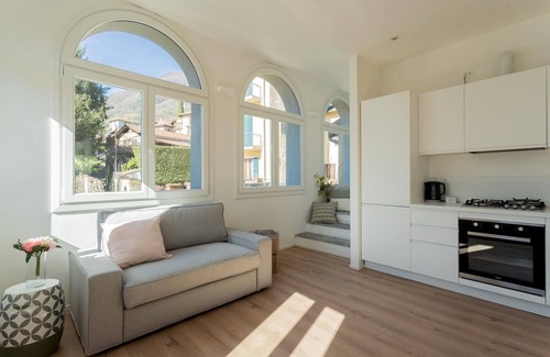 Azzano Apartamento | Co-m341-sabb12a1 - Sunny Corner Near Bellagio
