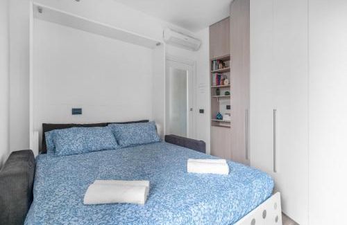 Greco Apartamento | CO5 Loreto-Duomo - Central Apartment -