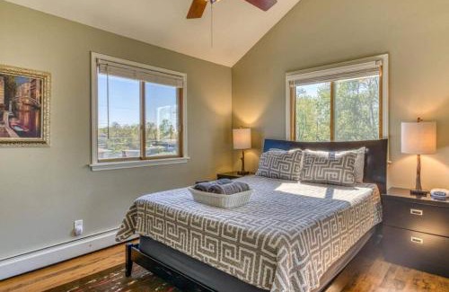 Miller Beach Casa | Coach House at Elyon Hall