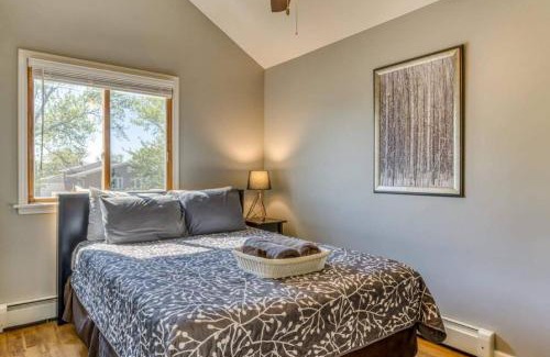 Miller Beach Casa | Coach House at Elyon Hall