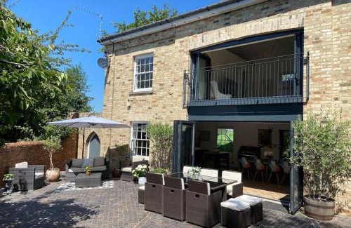 Caister-on-Sea Casa | Coach House near the beach