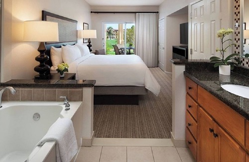 Palm Desert Complejo | Coachella Weekend 2 - Shadow Ridge Village 1 Condo