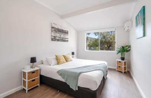 Cottage Point Casa | Coal and Candle Cottage
