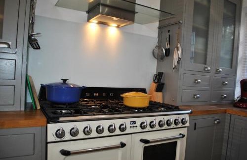 St Monans Casa | Coast Cottage- traditional fishermans cottage