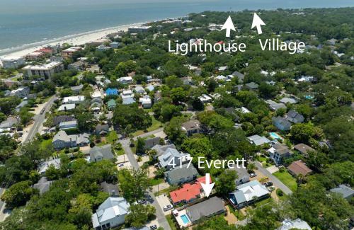 Saint Simons Island Casa | Coast Guard Cottage - 417 Everett St