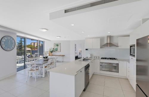 The Entrance Apartamento | Coast Luxury Apartments 17