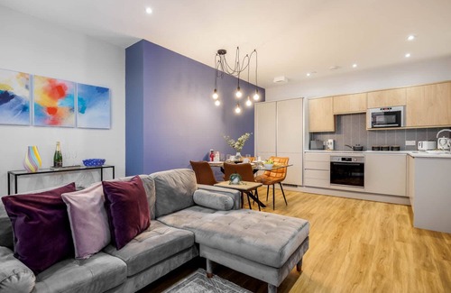 West Cliff Apartamento | Coastal 1-Bed Apt w/ Free Gym, Parking & Garden