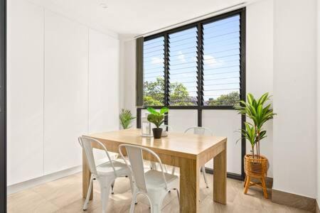Dee Why Apartamento | Coastal 2-Bed Apartment near Beach