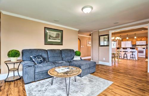 Newport East Casa | Coastal Abode with Beach Views, Walk to Beach and Bars