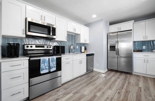Atlantic City Condominio | Coastal Bayfront Gem | 2BR/2BA w/ Stunning Views
