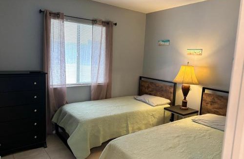 Palm Beach - West Palm Beach Apartamento | Coastal Breeze - 2BR Apartment