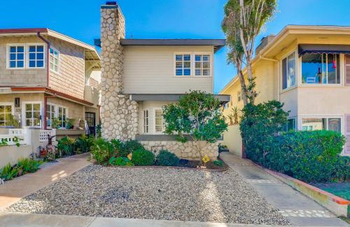 Beach Barber Tract Casa | Coastal Breeze