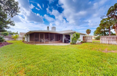 Bradenton Casa | Coastal Breezes