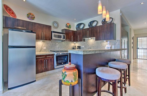 Libertad Condominio | ¡NUEVO! Oasis costero de Cabo con acceso a la piscina + patio privado