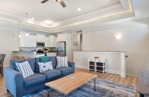 Murrells Inlet Casa | Coastal Charm Hallandale 3 Bdrm Vacation Home