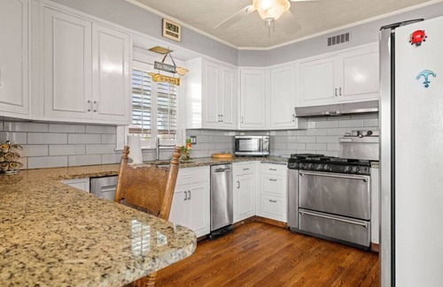 Swampscott Condominio | Coastal Charm: Lobster Châto