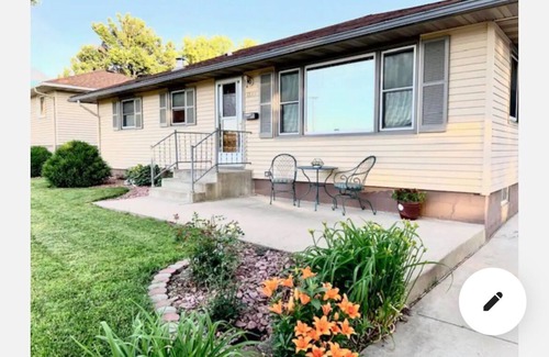 Rochester Casa | Coastal Charm meets Farmhouse living in a cozy single-family. 8 min to Mayo.