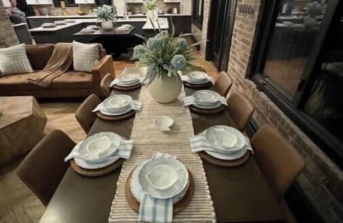 Midway Casa | Coastal Charm on Jerico River River Front
