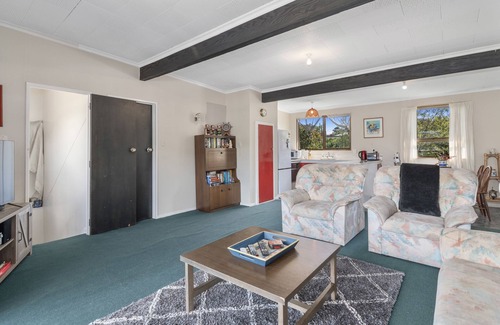Picton Casa | Coastal Charm - Picton Holiday Home