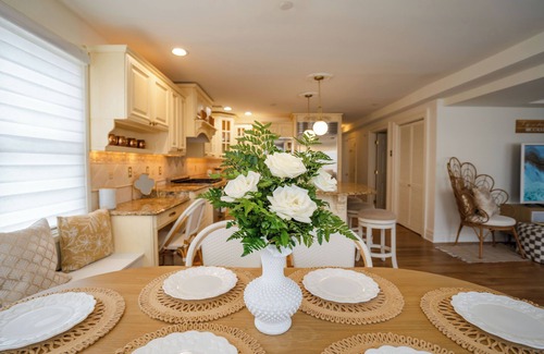 North End Hotel | Coastal Chateau