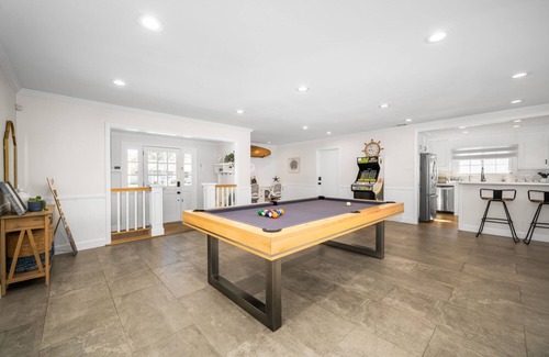 El Dorado South Casa | ☀️COASTAL CHIC HAVEN 🌊: pool & billiards table near airport, parks and beaches