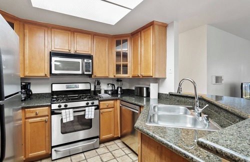 Carmel Valley Condominio | Coastal Chic on Carmel Creek Rd-Stylish 2B/2BA - A Perfect Getaway Retreat#41967