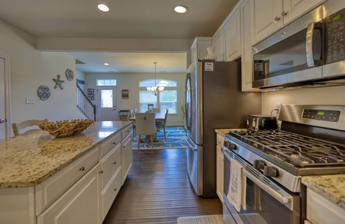 Lewes Casa | Coastal Club * 4BR Vacation Villa Home w 2.5 BA, sleeps 12