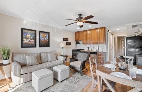 Folly Field Apartamento | Coastal Comfort Escape - Beach & Tennis Resort & Beach Access