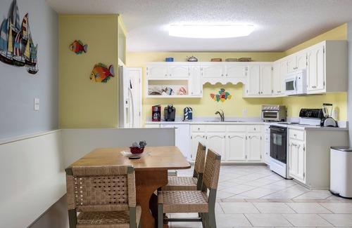 Salter Path Casa | Coastal Comfort, Almost Oceanfront Duplex in Salter Path, NC!