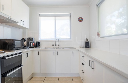 Labrador Apartamento | Coastal Comfort in Labrador Family-Friendly!