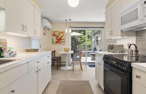 East Orleans Casa | Coastal Comfort Near Orleans Adventures