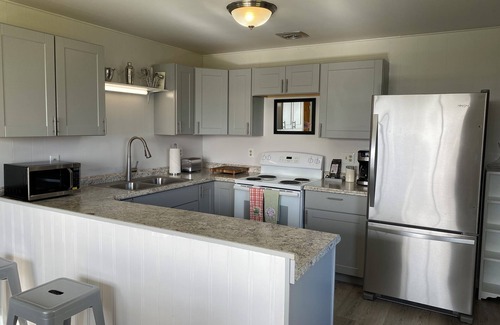 Yachats Casa | Coastal Comfort! Newly remodeled, spacious pet friendly home near hiking trails