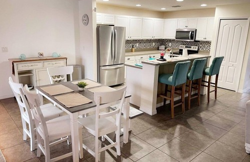 Port Saint Lucie Casa | Coastal Comforts with Heated Saltwater Pool
