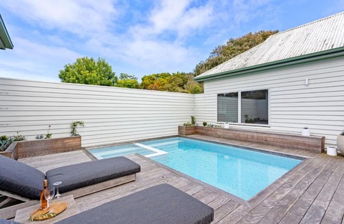 Sorrento Casa | Coastal Cool -Pool, Tennis Court